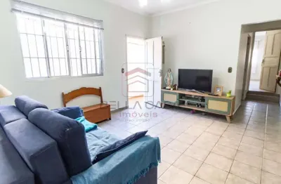 Sobrado a venda na mooca com 2 quartos, quintal e 1 vaga de garagem