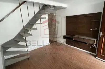 Sobrado de vila à venda com 2 dormitórios e 1 vaga próximo ao externato nossa sra menina!