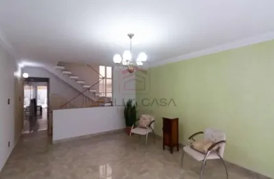 Casa com 3 quartos para alugar na Rua Janguruçu, 179, Mooca, São Paulo