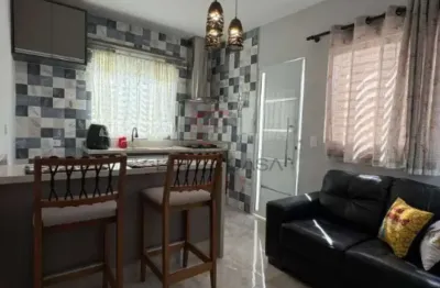 Casa mobiliada com 1 dormitório/ espaço gourmet /1 vaga para alugar na vila ema