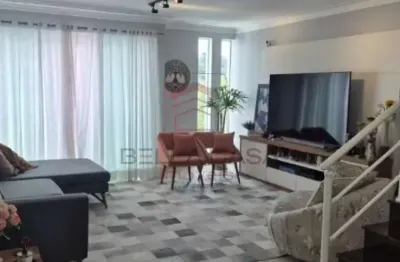 Casa à venda na mooca  3 quartos (1 suíte) | quintal com churrasqueira