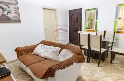 Casa térrea  à venda com 140m², 3 quartos e 2 vagas, quintal, churrasqueira