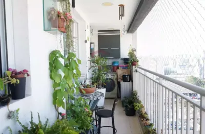 Apartamento a venda próximo ao metro Brás, 02 Dormitório,s 01 Vaga