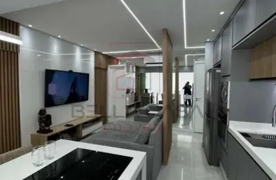 Apartamento impecável de 45m² com móveis planejados e vista livre