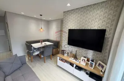 Apartamento com 2 quartos, 1 vaga e varanda no bairro da vila prudente'