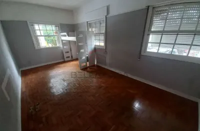 Casa com 2 quartos à venda na Rua Backer, 40, Cambuci, São Paulo