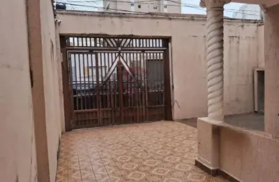 ' sobrado amplo na moóca ' - espaço, quintal e excelente localização!