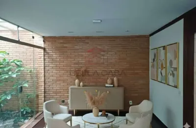 Casa com 6 quartos para alugar na Rua Agostinho Lattari, 13, Mooca, São Paulo