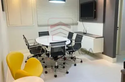 Região de prestígio e com fácil acesso às principais vias da cidade.