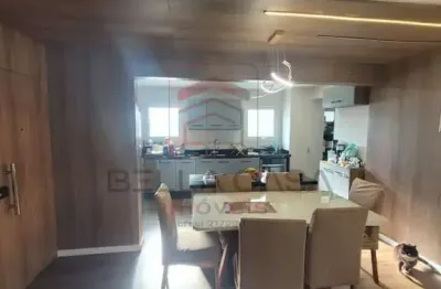 Apartamento a venda na mooca reformado- com 2 quartos e 2 vagas