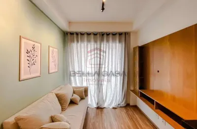 Studio mobiliado, nunca habitado, com ar-condicionado e localização privilegiada