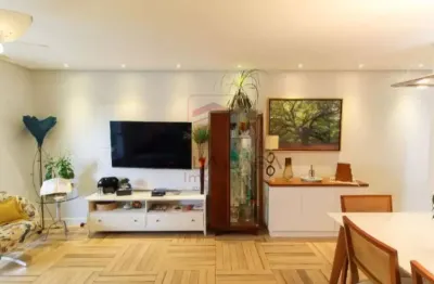 Apartamento a venda no bairro da Vila regente Feijó, 3 dormitórios e varanda gourmet