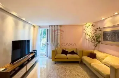 Sobrado na Vila Alpina - 252m2 - 4 dormitórios - 3 suítes - 5 vagas