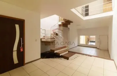 Sobrado na Vila Prudente - 220m2 - 3 dormitórios - 1 suíte - 4 vagas