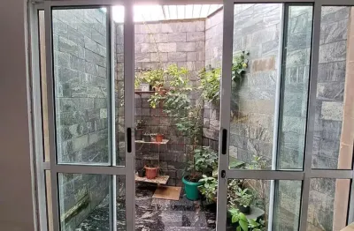 Casa com 2 quartos à venda na Rua Campo Largo, 948, Mooca, São Paulo