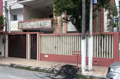 Casa com 4 quartos para alugar na Luiz Ramalho De Castro, Jatiúca, Maceió