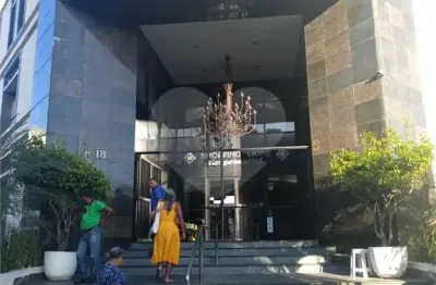 Sala comercial à venda na Avenida Silvio Carlos Viana, Pajuçara, Maceió