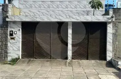 Casa com 3 quartos à venda na Desembargador Valente De Lima, Mangabeiras, Maceió