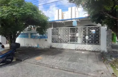 Casa comercial à venda na Rua Professor Jair Gaspar de Mendonça, 144, Gruta de Lourdes, Maceió