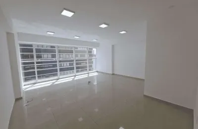Sala comercial com 1 sala para alugar na Avenida Sete de Setembro, 4682, Batel, Curitiba