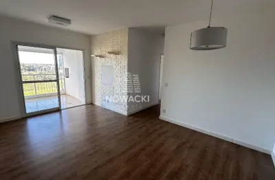 Apartamento semi mobiliado com 2 dormitorios, suite e 1 vaga no ecoville