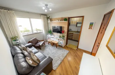 Excelente apartamento com 2 dormitórios e 1 vaga no cristo rei!