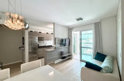 Excelente apartamento com 2 dormitórios e 1 vaga de garagem no portão!