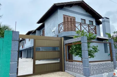 Duplex  com 3 dormitórios na zona nova de tramandaí