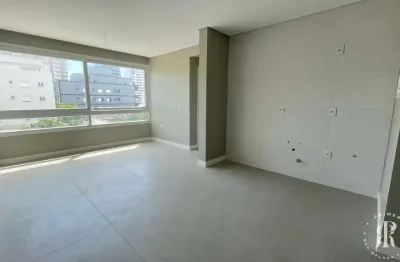 Excelente oportunidade! um dormitorio amplo no centro de tramandai