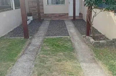 Excelente geminado de 02 dormitórios no centro de imbé