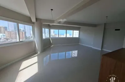 Apartamento com 3 quartos à venda na Avenida 24 de Setembro, 907, Centro, Tramandaí