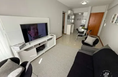 Apartamento 2 dormitórios à 400m do mar, no centro de tramandaí/rs