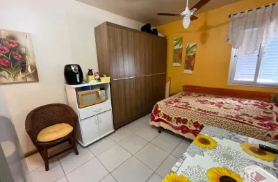 Kitnet mobiliado excelente para investimento e moradia, no centro de tramandaí