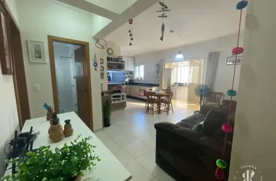 Cobertura 1 dormitório suíte à poucos metros do mar em tramandaí