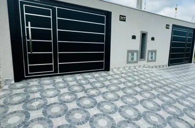 Casa com 2 quartos à venda na Praça Ângelo Guerra, 317, Balneário Tupy, Itanhaém