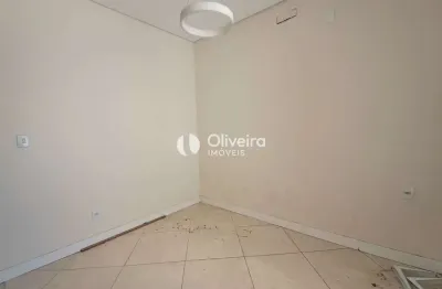 Apartamento para locação no centro de santa maria com varanda.