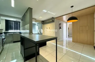 Apartamento com 02 quartos, churrasqueira e 01 vaga de garagem para locação!!