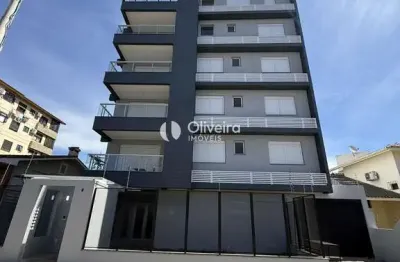 Apartamento novo com 3 dormitórios, 2 vagas, sacada e churrasqueira.