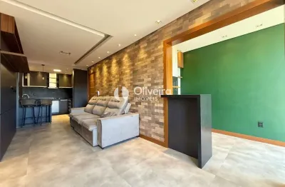 Apartamento semimobiliado para locação com 02 quartos e 01 vaga!!