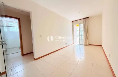 Apartamento à venda com 02 quartos, 72m2 e 01 vaga no bairro Rosário!!