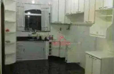 Casa com 3 quartos e 2 banheiros para alugar, 150 m²