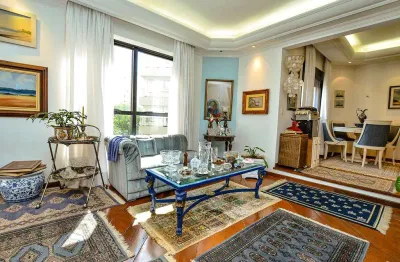 Apartamento na aclimação-proximo estação vergueiro do metro  03  suites,03 vagas - portaria 24hs