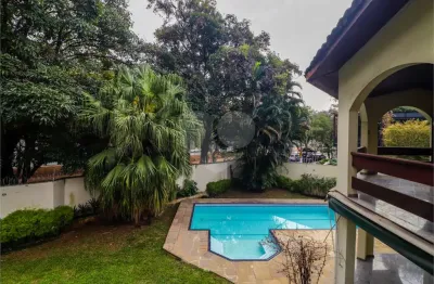 Casa com 4 quartos à venda na Rua Umburanas, --, Alto de Pinheiros, São Paulo
