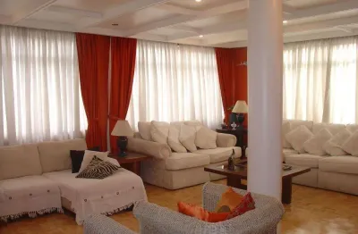 Apartamento com 4 quartos para alugar na Avenida Angélica, --, Higienópolis, São Paulo