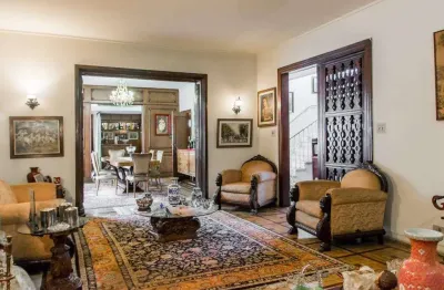 Casa com 4 quartos à venda na Rua Zequinha de Abreu, --, Pacaembu, São Paulo