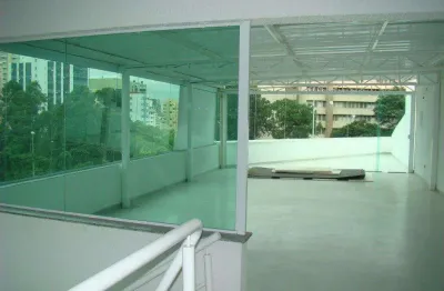 Prédio para alugar na Avenida Doutor Arnaldo, --, Pacaembu, São Paulo