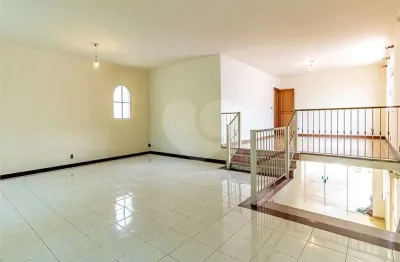 Casa térrea vila leopoldina - com piscina - rua tranquila