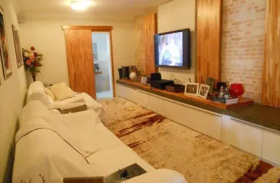 Sobrado no brooklin com 5 dormitórios e 6 vagas - porteira fechada