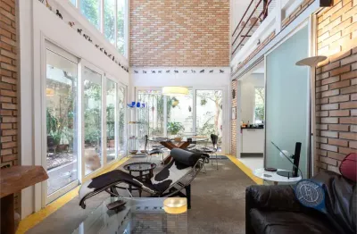 Casa com 5 quartos à venda na Rua Aldo de Azevedo, --, Vila Madalena, São Paulo