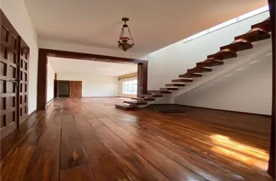 Cobertura ímpar na pompéia ! 400 m2 de uma vista deslumbtrante !